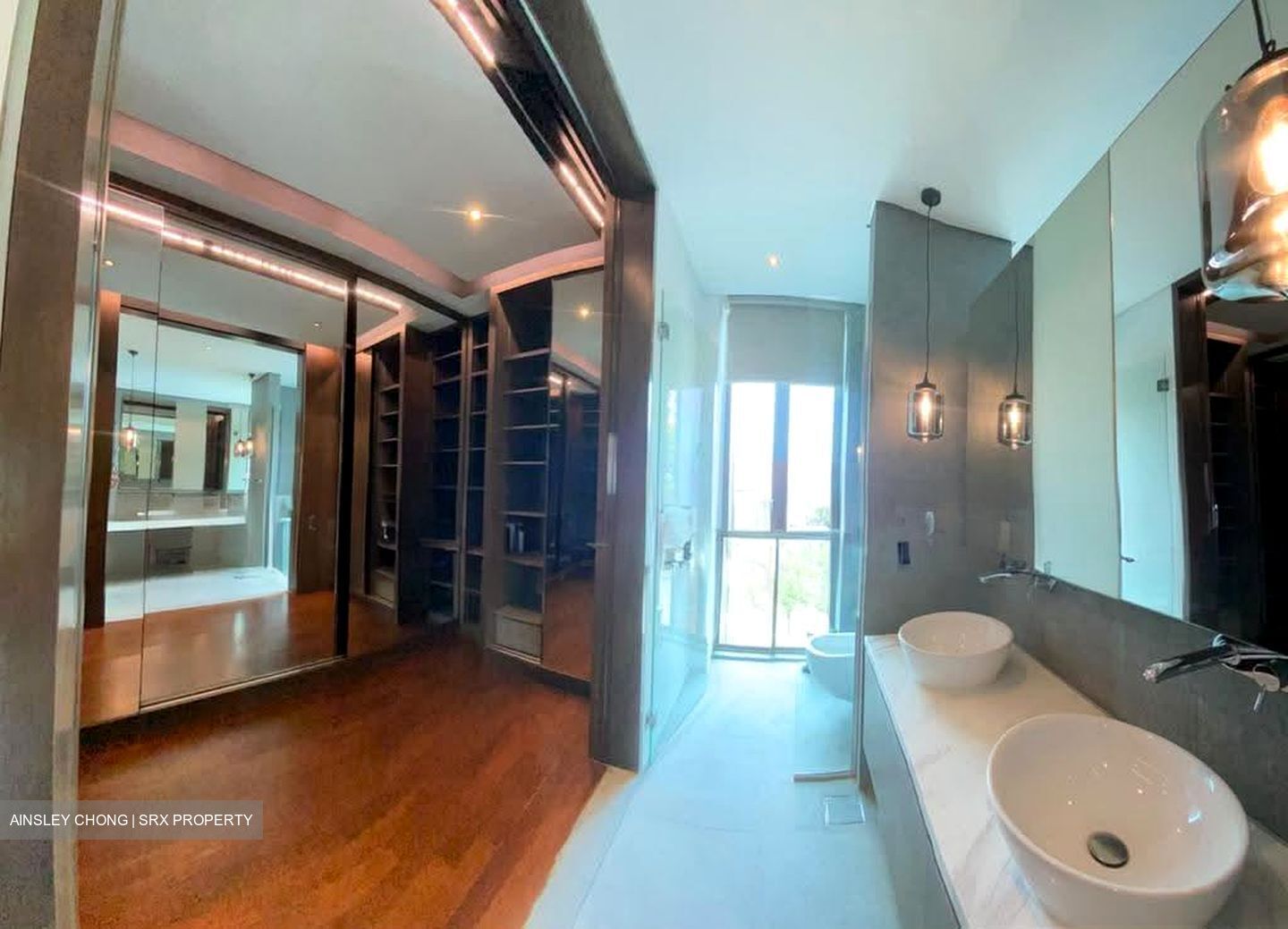 Lucky Hills (D16), Terrace #631102871